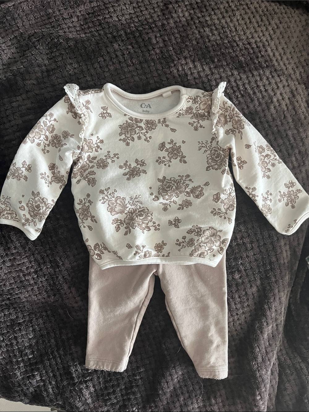 Cream Floral Ruffle Top with Light Beige Pants